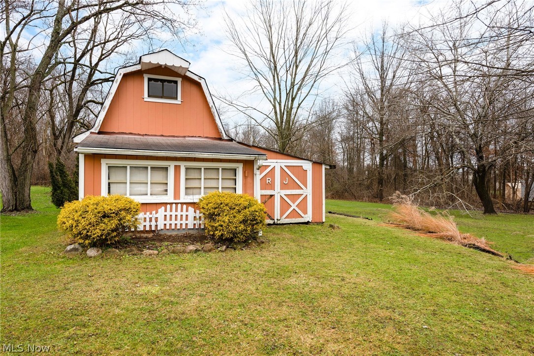 11331 Valley View Road Northfield, OH 44067 - Photo 3 of 21 Gallery Image 3