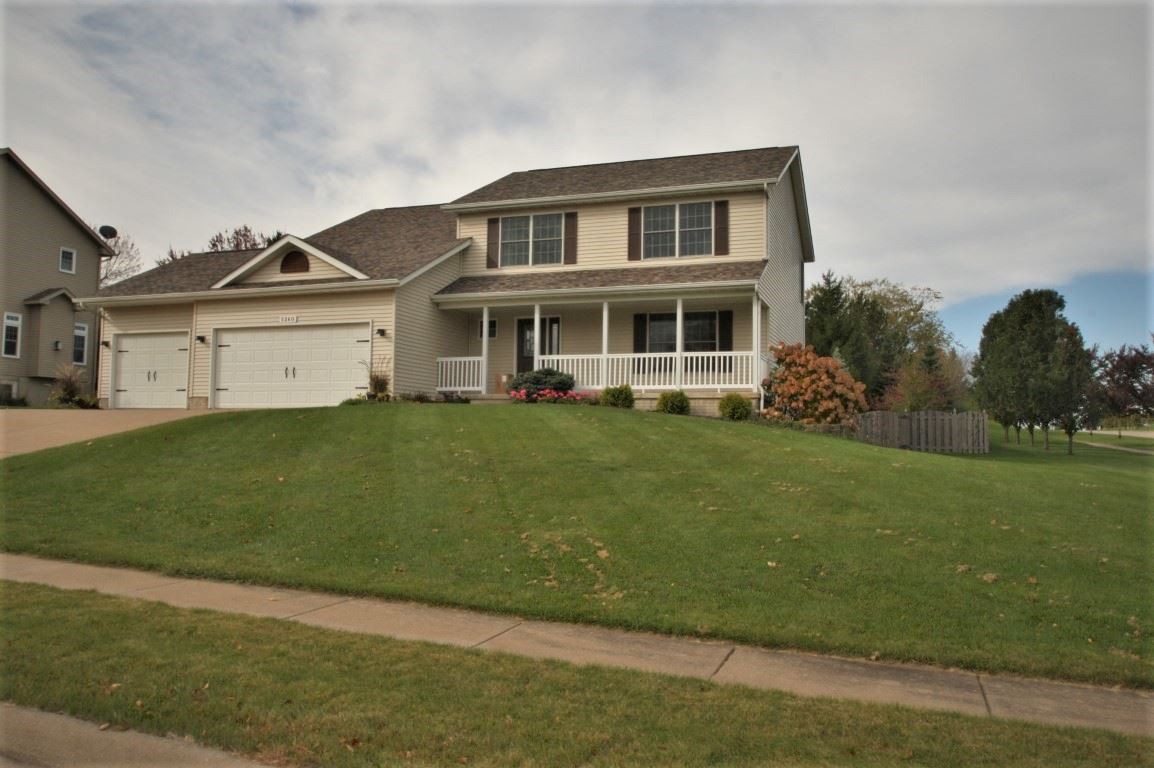 5260 Remington Road Bettendorf, IA 52722 - Photo 1 of 31 Gallery Image 1