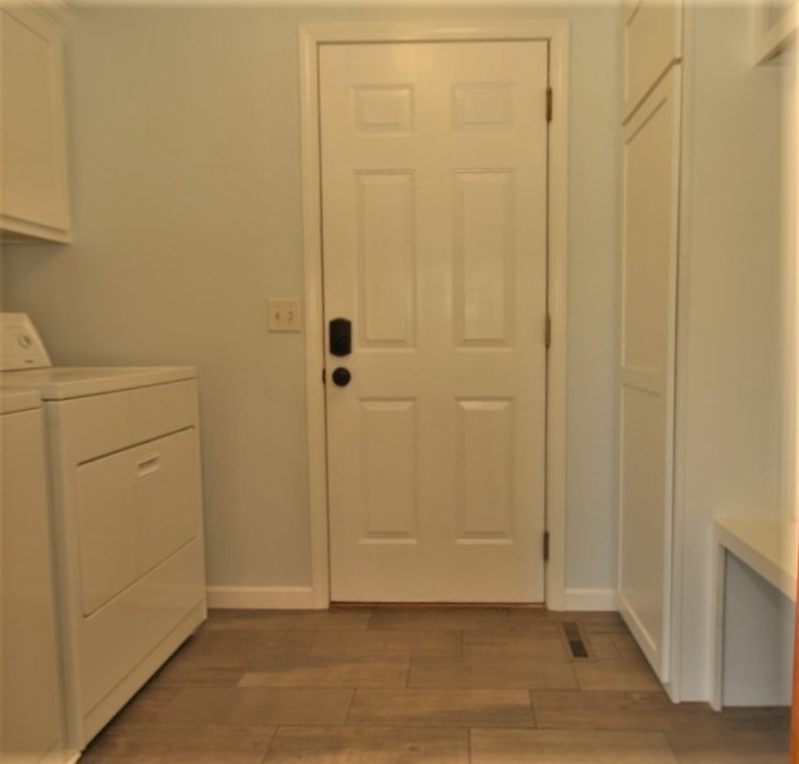 5260 Remington Road Bettendorf, IA 52722 - Photo 17 of 31 Gallery Image 17
