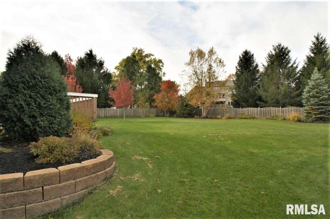 5260 Remington Road Bettendorf, IA 52722 - Photo 2 of 31 Gallery Image 2