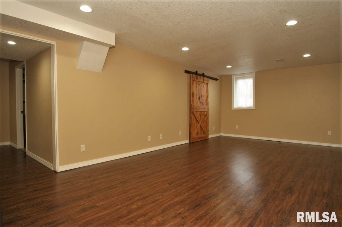 5260 Remington Road Bettendorf, IA 52722 - Photo 27 of 31 Gallery Image 27