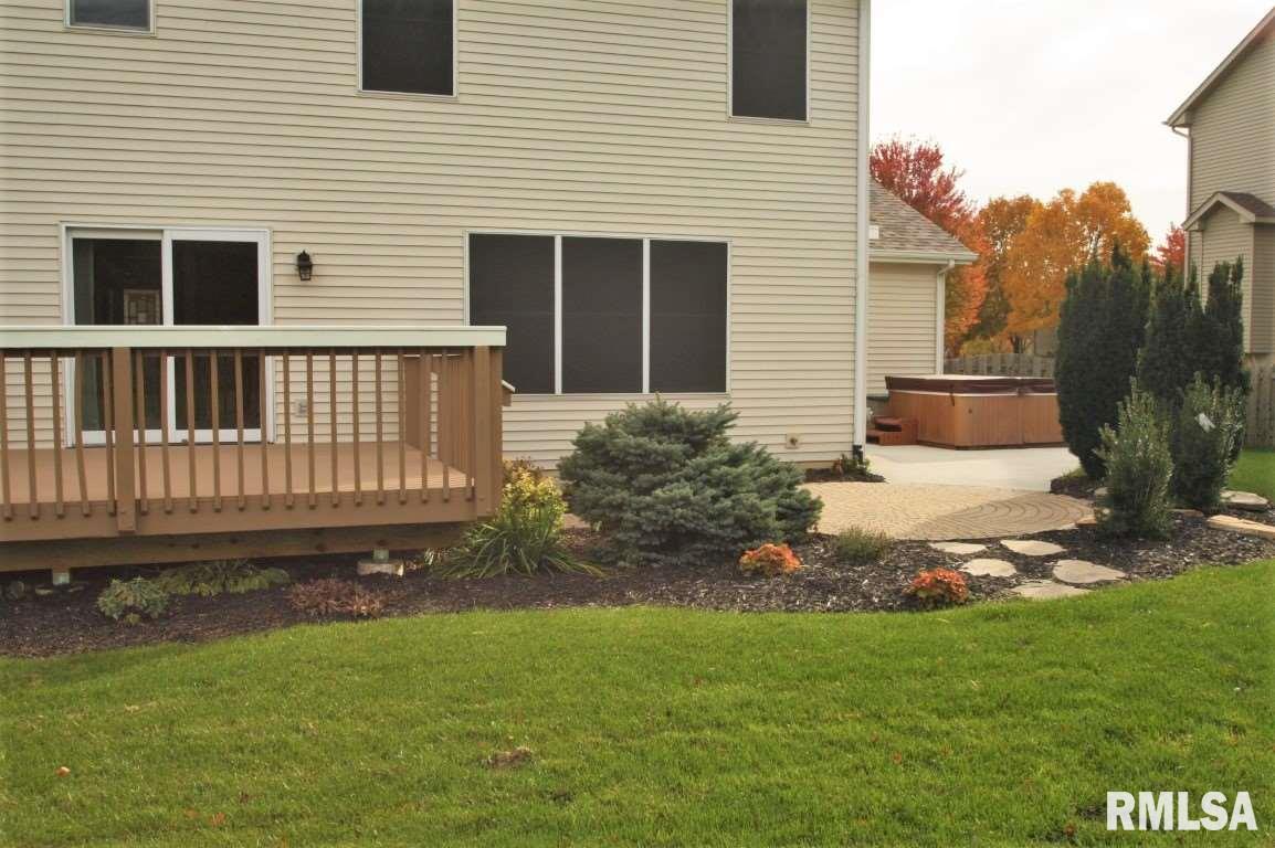 5260 Remington Road Bettendorf, IA 52722 - Photo 7 of 31 Gallery Image 7