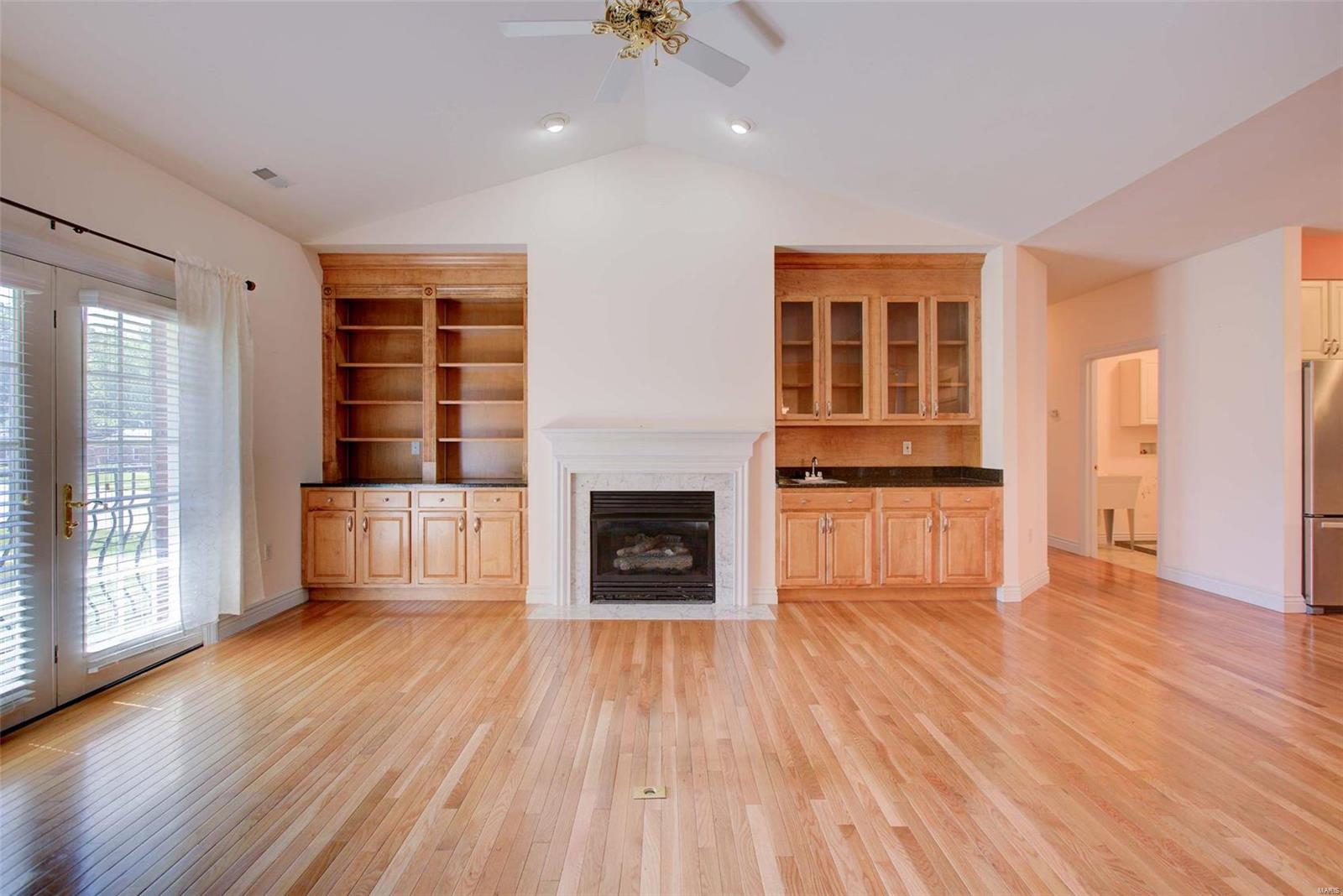 11293 Manchester Road, Unit 7 St. Louis, MO 63122 - Photo 8 of 21 Gallery Image 8