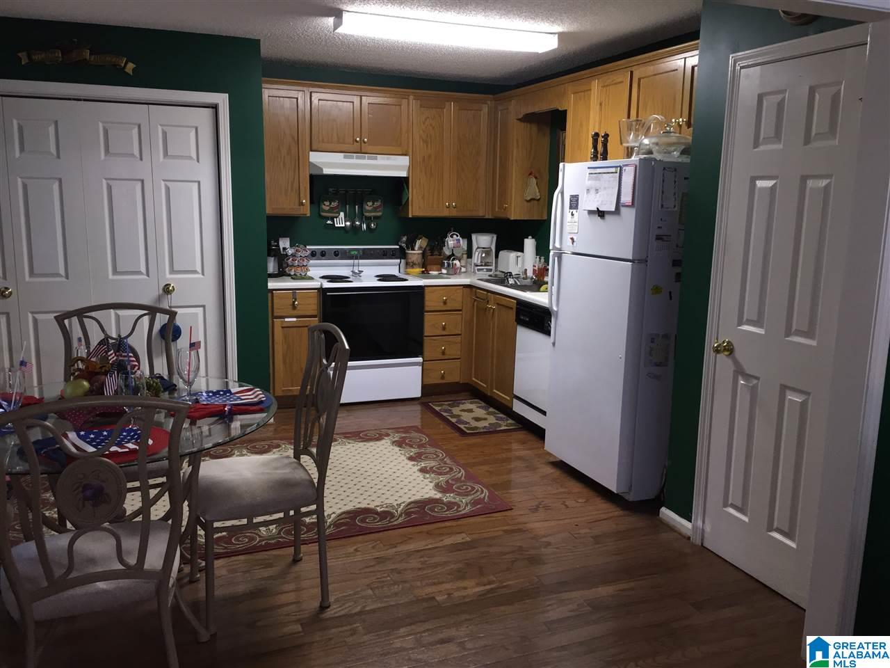 751 3rd Street Northeast Alabaster, AL 35007 - Photo 7 of 16