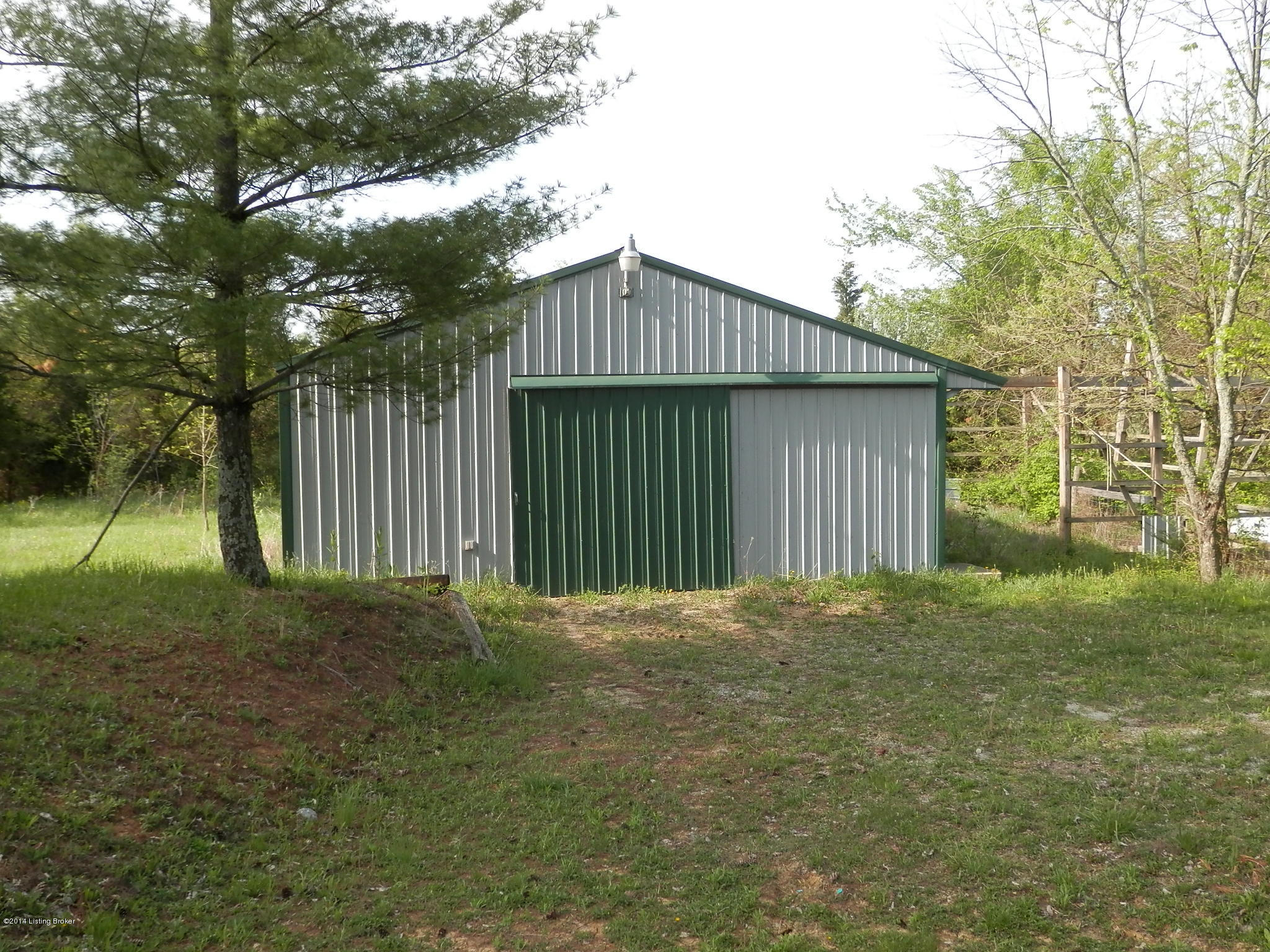 1816 Wolf-Pen Road Pendleton, KY 40055 - Photo 5 of 28 P5050006