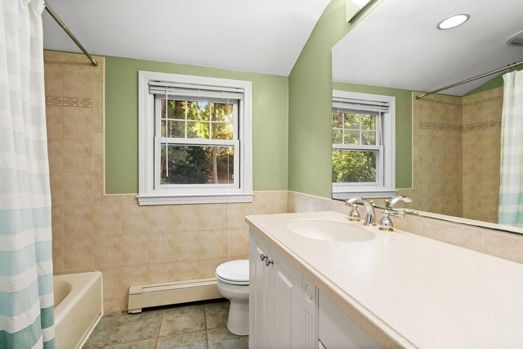 71 Moss Hill Road Boston, MA 02130 - Photo 13 of 30 Gallery Image 13