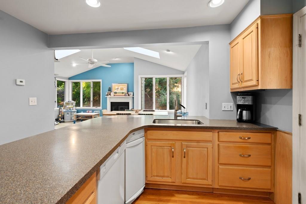 71 Moss Hill Road Boston, MA 02130 - Photo 21 of 30 Gallery Image 21