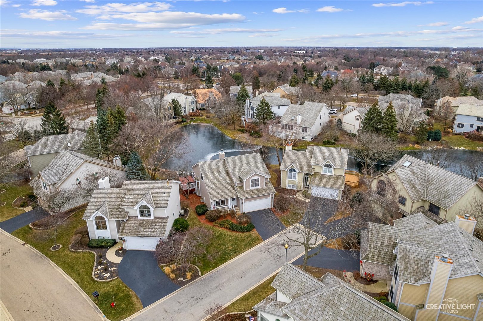 2262 Brookside Lane Aurora, IL 60502 - Photo 31 of 37 an aerial view of multiple house