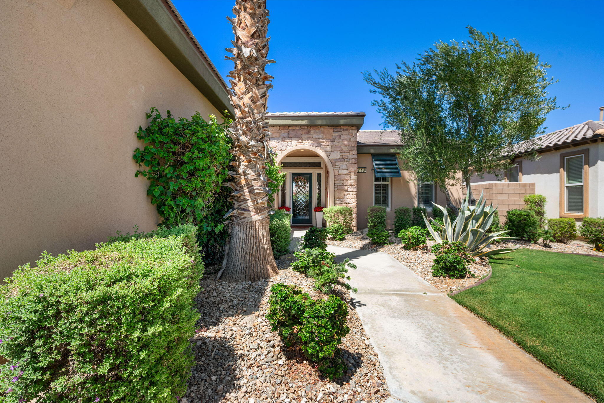 81160 Red Rock Road La Quinta, CA 92253 - Photo 28 of 62 12-web-or-mls-JMRedRock_OPMG_0626_012