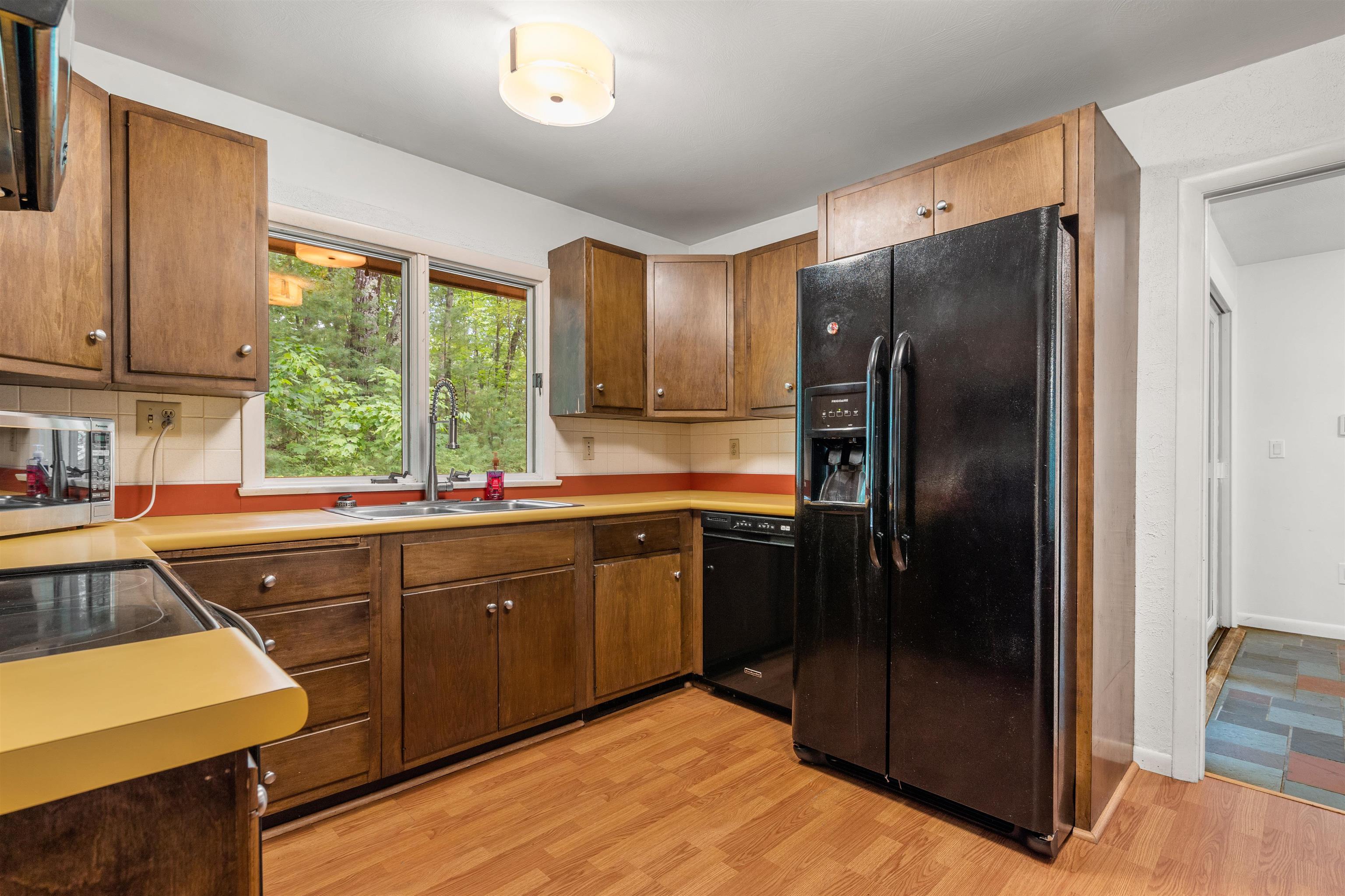 34 Truell Road Hollis, NH 03049 - Photo 7 of 38