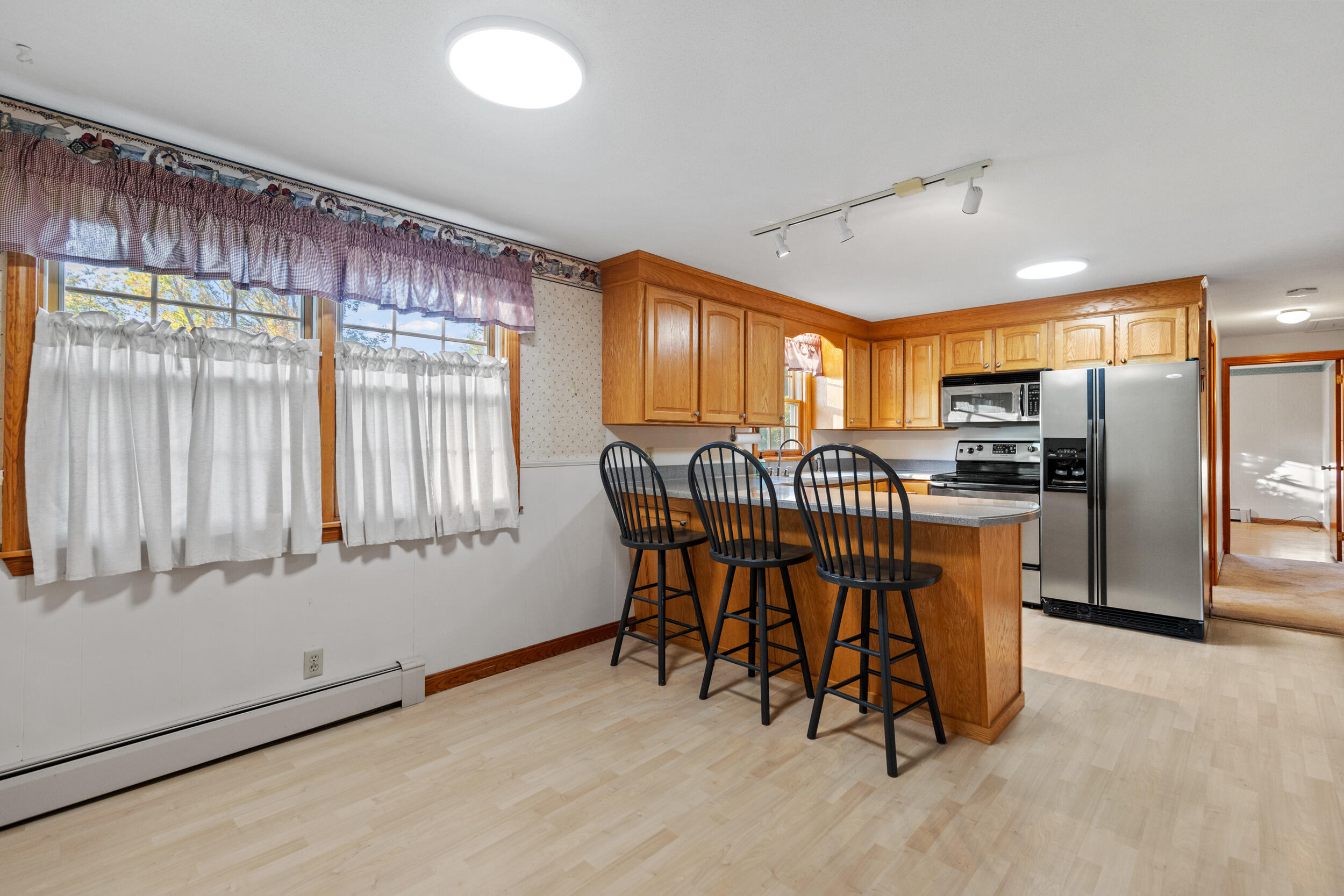 36 Deer Run Road North Yarmouth, ME 04097 - Photo 7 of 32 Dining area off kitchen