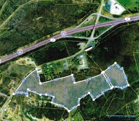 $975,500 | 153 East Lakeshore Drive, Fair Play, SC 29643