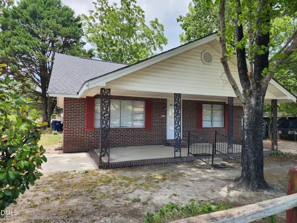 $260,000 | 1622 South Brightleaf Boulevard, Smithfield, NC 27577