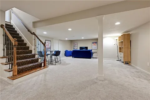 $900,000 | 11260 West 155th Terrace, Overland Park, KS 66221