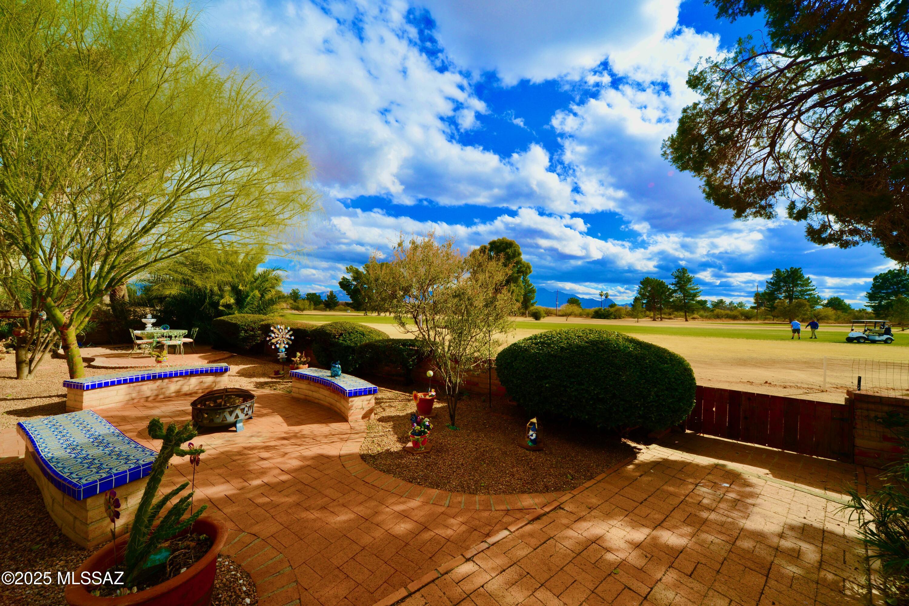 324 East Los Rincones Green Valley, AZ 85614 - Photo 29 of 47 Gallery Image 29