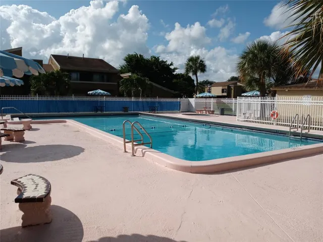 $2,500 | 2944 East Missionwood Lane, Unit 48D, Miramar, FL 33025