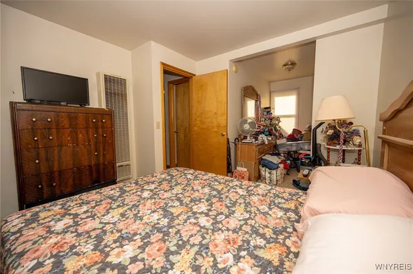 $365,000 | 93 Martin Avenue, Hamburg, NY 14219