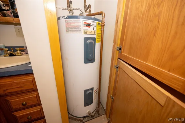 $365,000 | 93 Martin Avenue, Hamburg, NY 14219