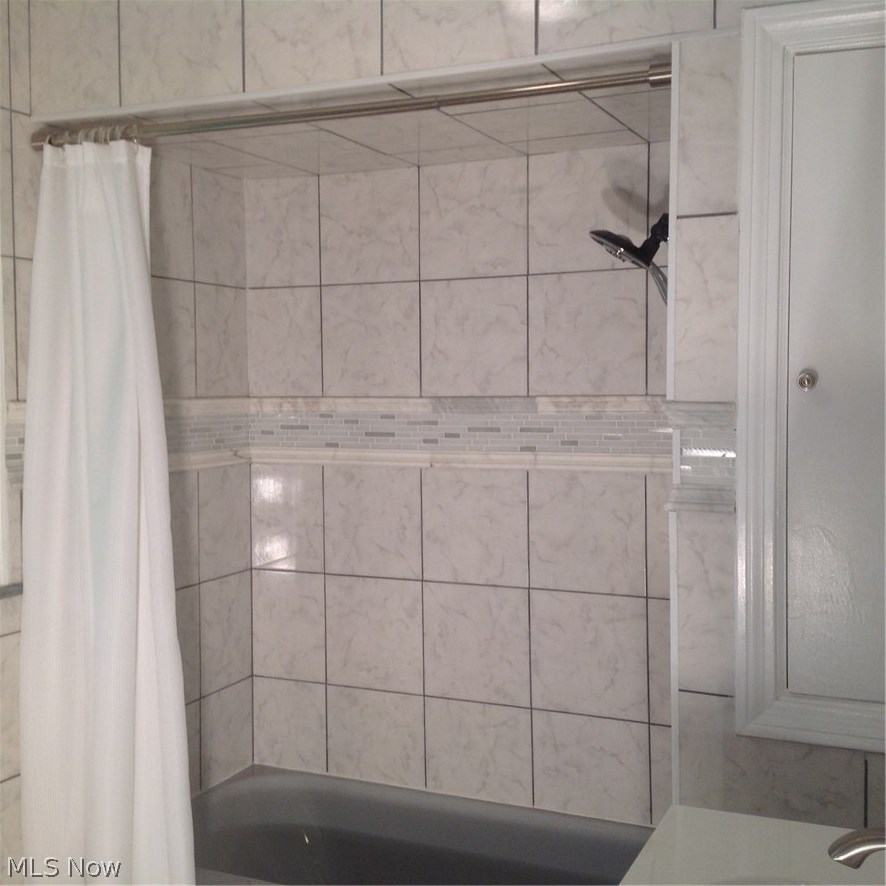 3530 Fenley Road Cleveland, OH 44121 - Photo 22 of 32 Gallery Image 22