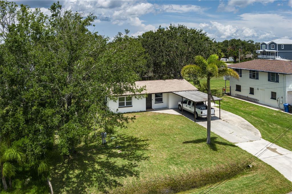 305 10th Street Southwest Ruskin, FL 33570 - Photo 1 of 1