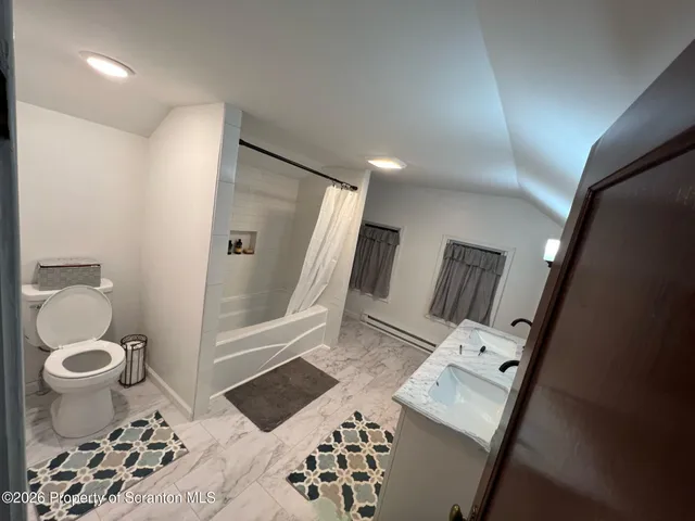 $649,900 | 428 Keystone Avenue, Peckville, PA 18452