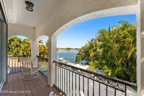 $1,400,000 | 337 South Point Court, Satellite Beach, FL 32937