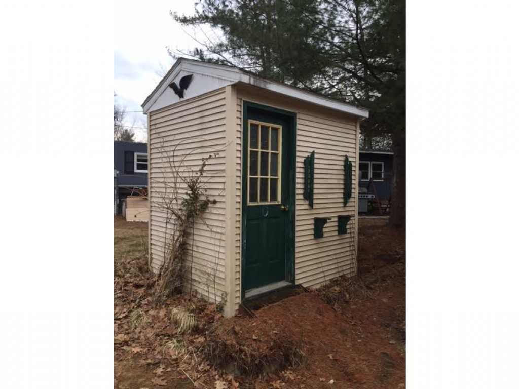7 3rd Street Belmont, NH 03220 - Photo 2 of 12 Gallery Image 2