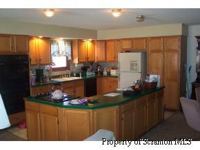 660 Silkmans Road Lake Ariel, PA 18436 - Photo 3 of 5 Gallery Image 3