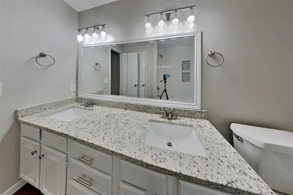 $2,450 | 16811 Country Bridge Road, Houston, TX 77095