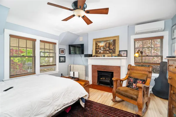 $749,900 | 2415 East 2nd Street, Duluth, MN 55812