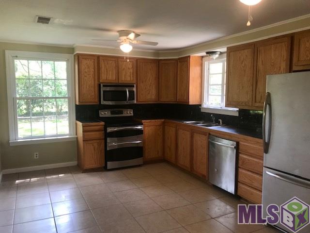8974 Meadowood Street Baton Rouge, LA 70815 - Photo 2 of 11 Gallery Image 2