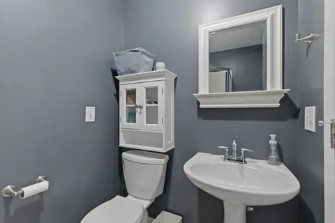 $309,990 | 7025 Sunnywood Drive, Nashville, TN 37211