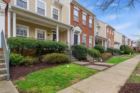 $309,990 | 7025 Sunnywood Drive, Nashville, TN 37211