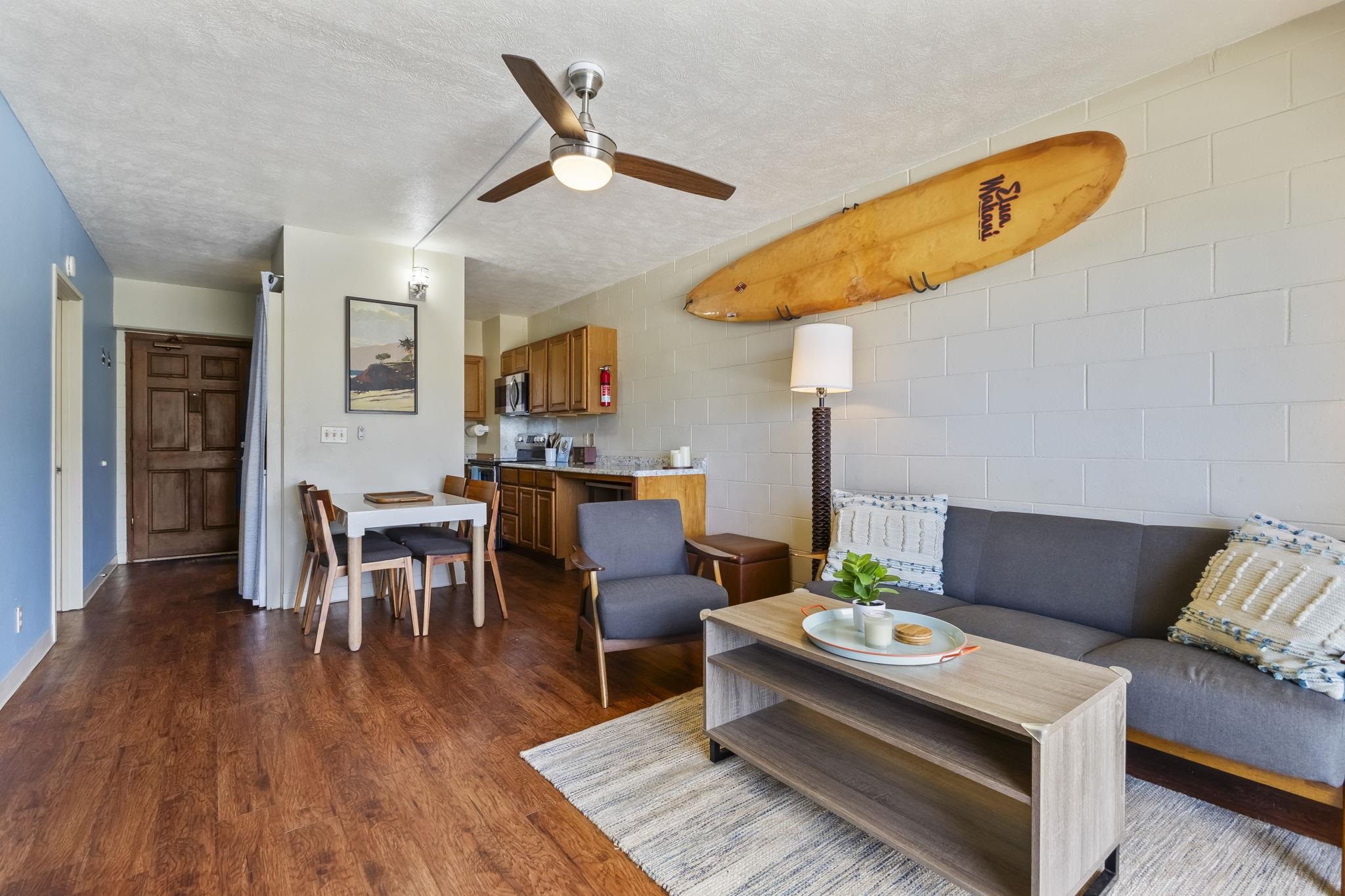 1063 Lower Main Street, Unit 507 Wailuku, HI 96793 - Photo 6 of 46 Living Room and Kitchen