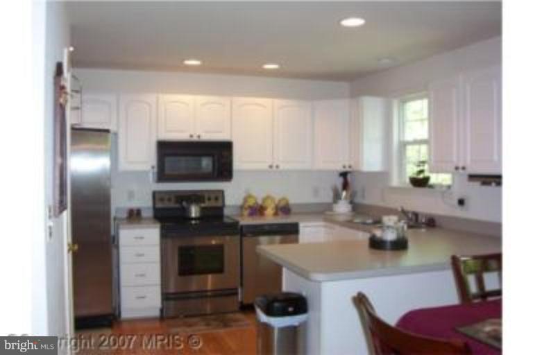 7995 Clark Station Road Severn, MD 21144 - Photo 3 of 10 Kitchen