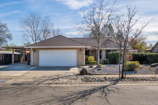 $479,900 | 7253 Legacy Court, Redding, CA 96001