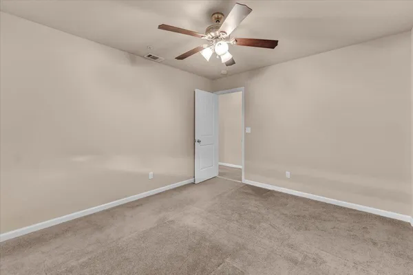 $479,900 | 7253 Legacy Court, Redding, CA 96001