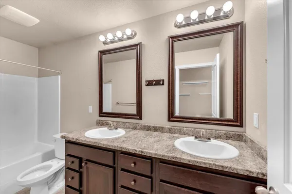 $469,900 | 7253 Legacy Court, Redding, CA 96001