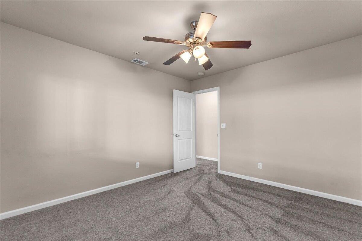 7253 Legacy Court Redding, CA 96001 - Photo 17 of 49 17