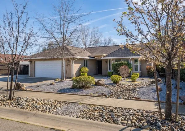 $479,900 | 7253 Legacy Court, Redding, CA 96001