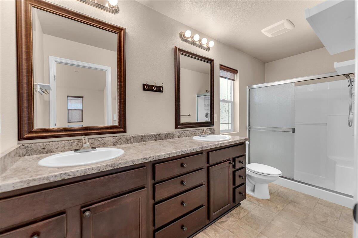 7253 Legacy Court Redding, CA 96001 - Photo 23 of 47 23