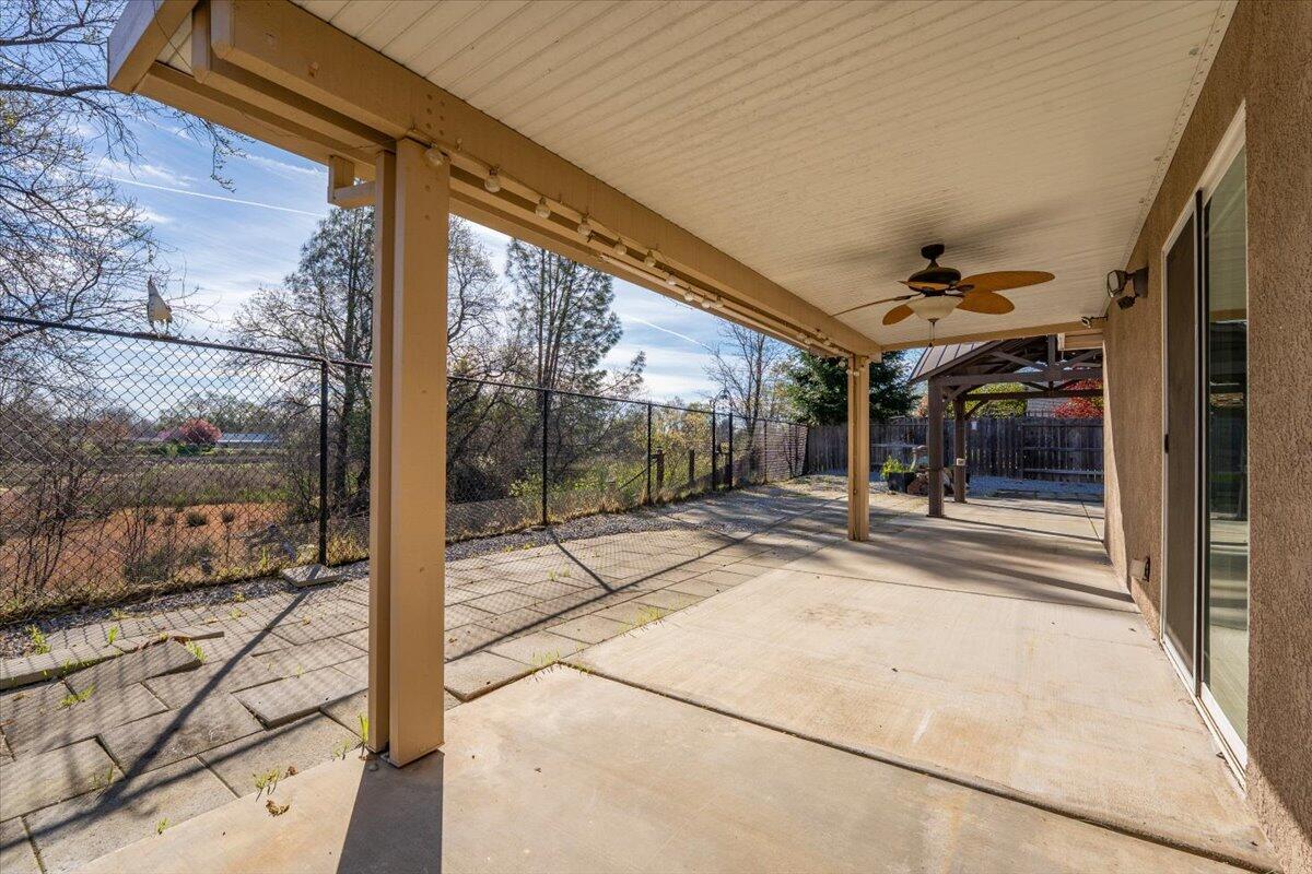 7253 Legacy Court Redding, CA 96001 - Photo 31 of 47 31