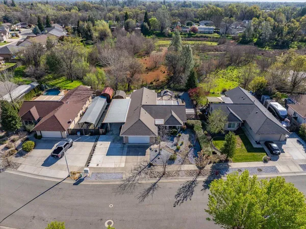 $469,900 | 7253 Legacy Court, Redding, CA 96001