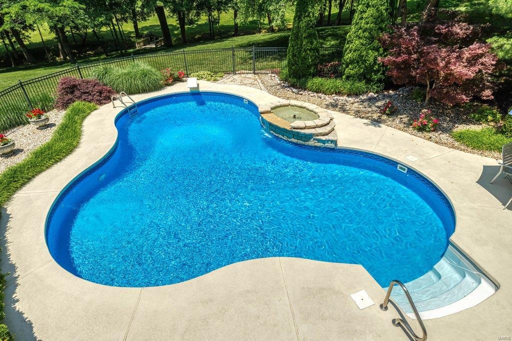 5408 Gareth Weldon Spring, MO 63304 - Photo 7 of 70 Gallery Image 7