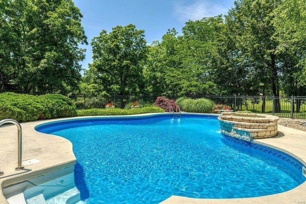 5408 Gareth Weldon Spring, MO 63304 - Photo 8 of 70 Gallery Image 8