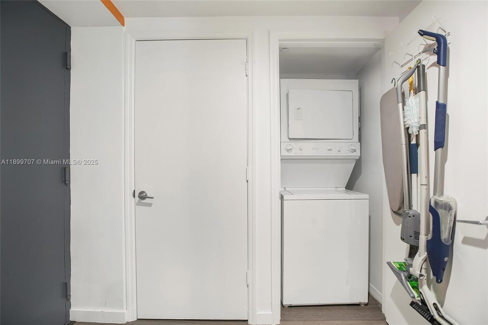 55 Southeast 6th Street, Unit 3701 Miami, FL 33131 - Photo 14 of 21 a room with storage and utility