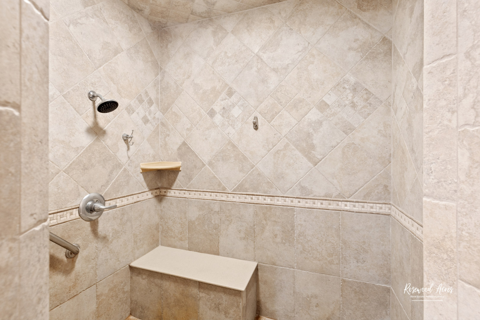 1900 Bittersweet Drive St. Anne, IL 60964 - Photo 11 of 23 a bathroom with a shower