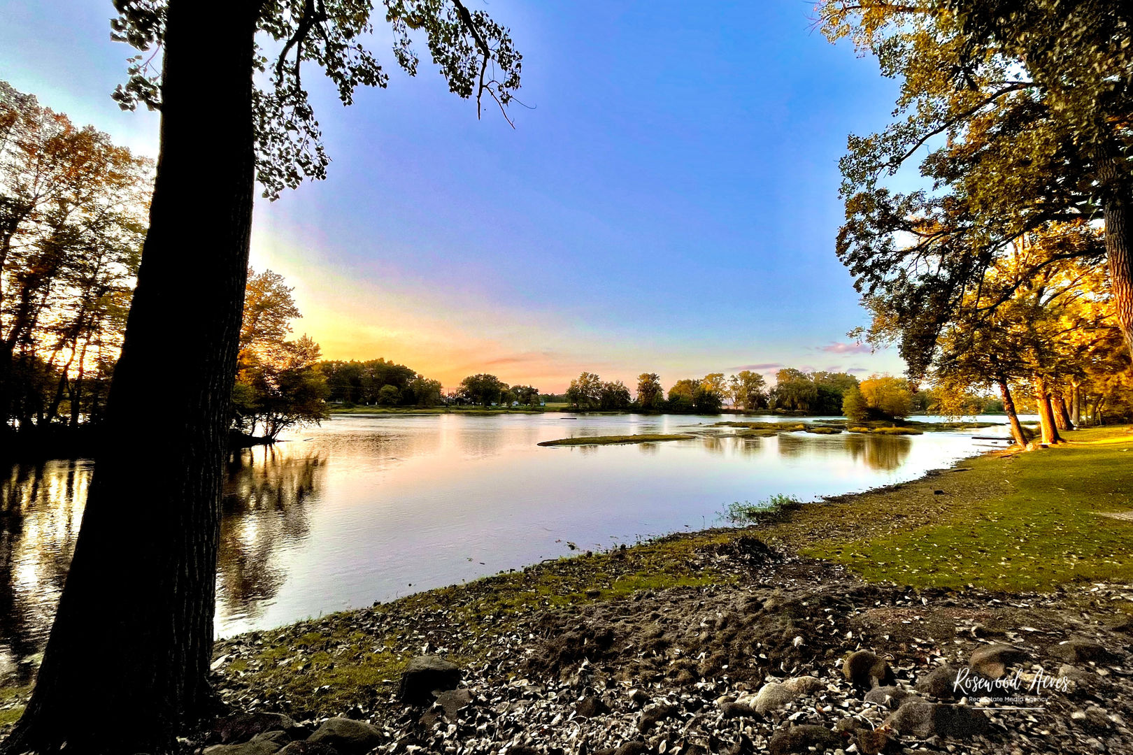 1900 Bittersweet Drive St. Anne, IL 60964 - Photo 2 of 23 a view of lake