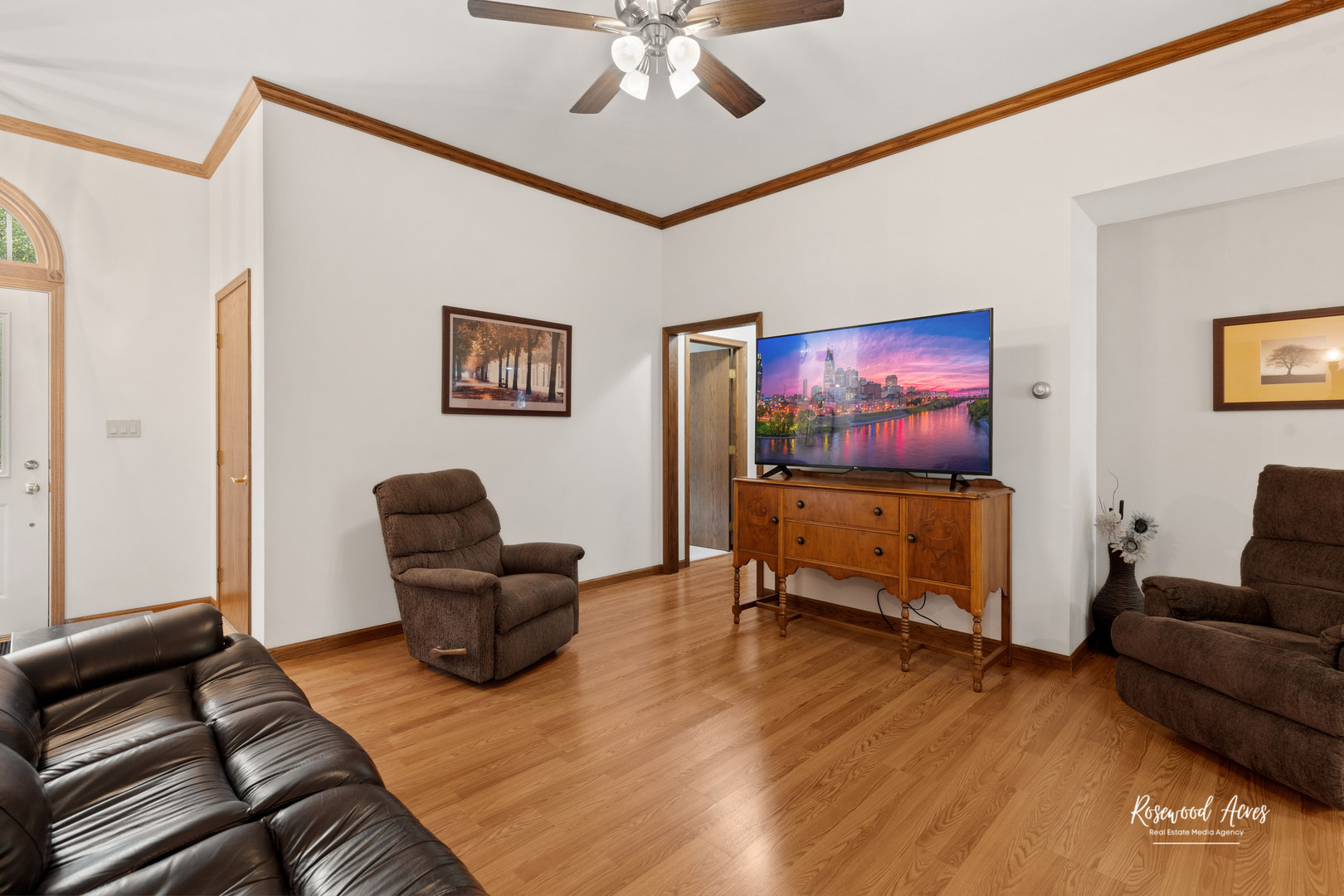 1900 Bittersweet Drive St. Anne, IL 60964 - Photo 4 of 23 a living room with furniture and a flat screen tv