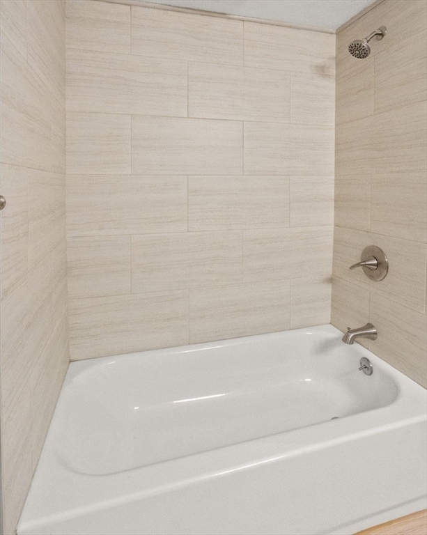 166 F Street, Unit 1 Boston, MA 02127 - Photo 11 of 15
